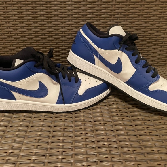 Nike Air Jordan 1 Retro Low Men’s sneakers - Picture 2 of 8